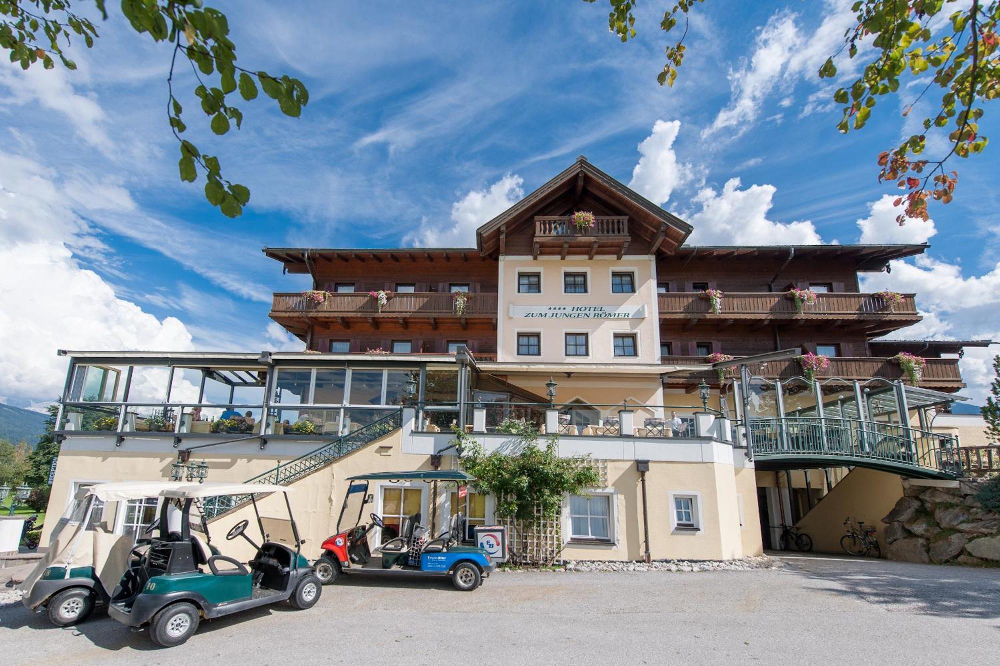 Hotel Zum Jungen Roemer رادستادت المظهر الخارجي الصورة