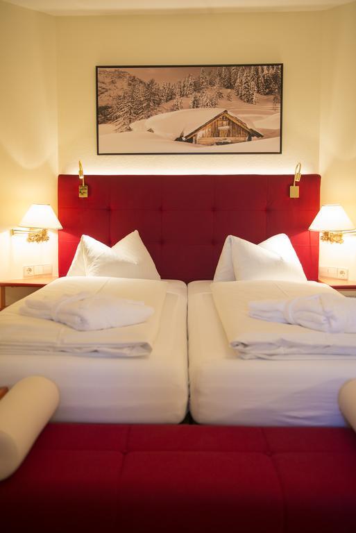Hotel Zum Jungen Roemer رادستادت الغرفة الصورة